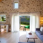 Villa Pnoes Lefkada Vasiliki