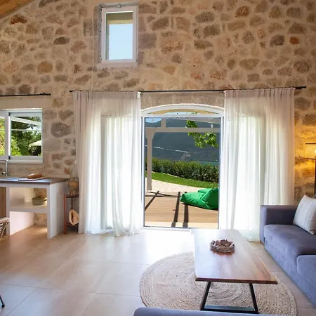 Villa Pnoes Lefkada Vassiliki