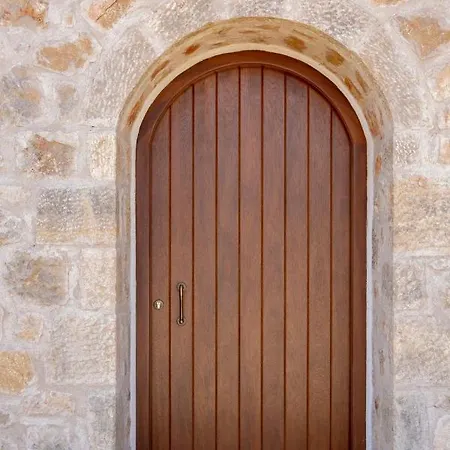 Pnoes Lefkada Vasiliki (Lefkada)