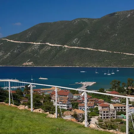 Pnoes Lefkada Vasiliki (Lefkada)