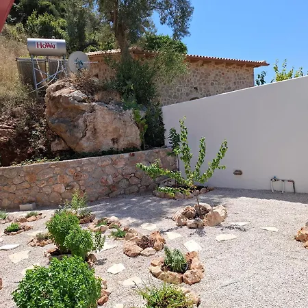 Pnoes Lefkada Villa
