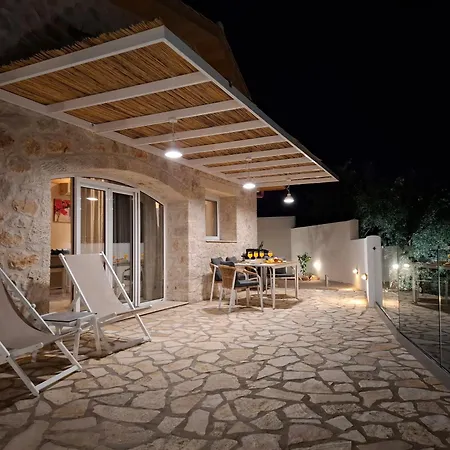 Pnoes Lefkada Villa Vasiliki (Lefkada)