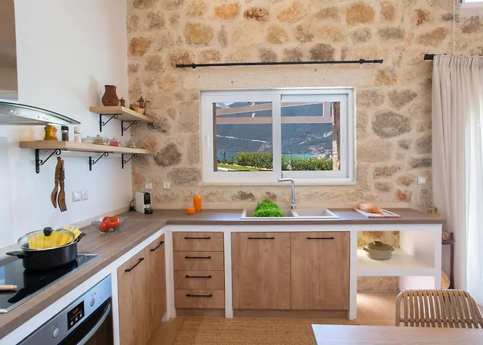 Pnoes Lefkada Βασιλική