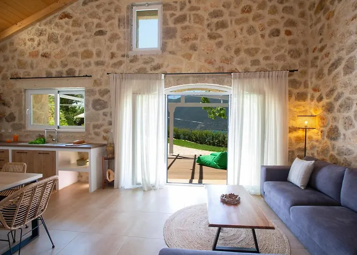 Βίλα Pnoes Lefkada Βασιλική